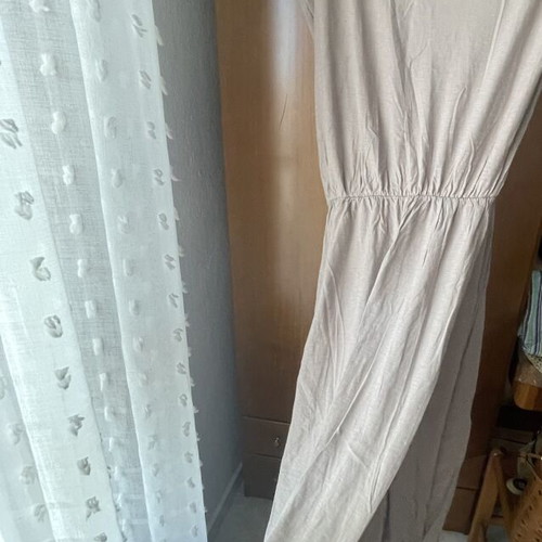 Beige maxi dress one size sleeveless with elastic waist like new