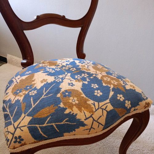 Solid walnut wood chair with upholstery like new condition
