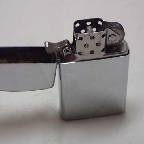 Zippo lighter 1968 vintage used, authentic collectible