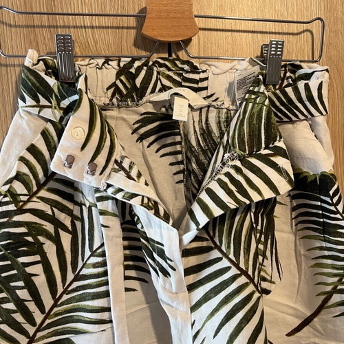 H&M women's shorts like new