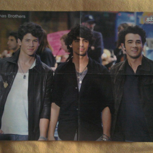 Zac Efron & Jonas Brothers poster like new