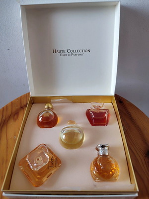 Perfume miniatures new, collectible set with 5 authentic fragrances