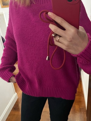 Moutaki fuchsia oversized sweater like new, one size