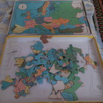 Puzzle geographical assembly used, 52 pieces, with damages