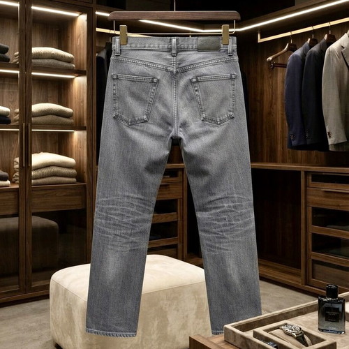 Salvatore Ferragamo luxury denim jeans like new, size W34