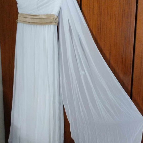 Luxury dress new from muslin and silk white