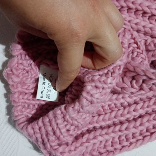 Pink Knit Hat like new, size M