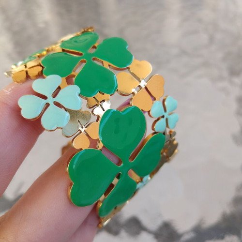 Steel Bracelet Cuff with Green Four-Leaf Clovers, New