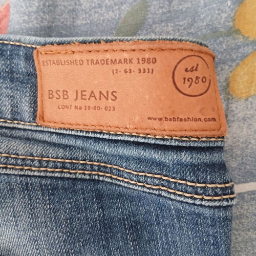 BSB Jeans women's blue distressed jeans XL like new