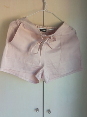 Fullah Sugah pink fabric shorts used, size M