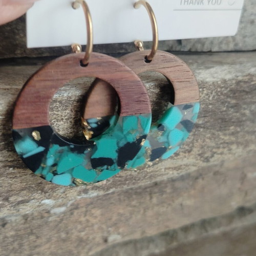 Natural Glow Earrings made of wood, resin and gold leaves, custom order