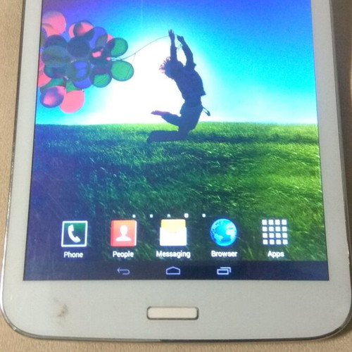Tablet 8' used with 1GB RAM and 8ROM, touch screen marks