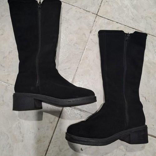 Boheme women's leather boots like new, size 38, black