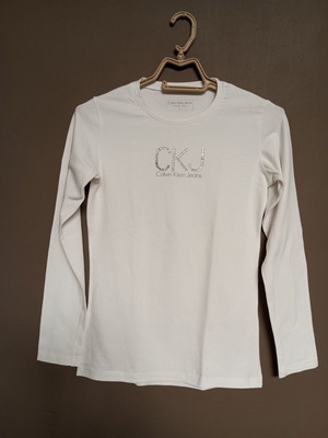 Unisex white long-sleeve shirt like new, round neck