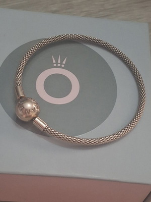 Pandora Rose Gold Bracelet 18 cm like new
