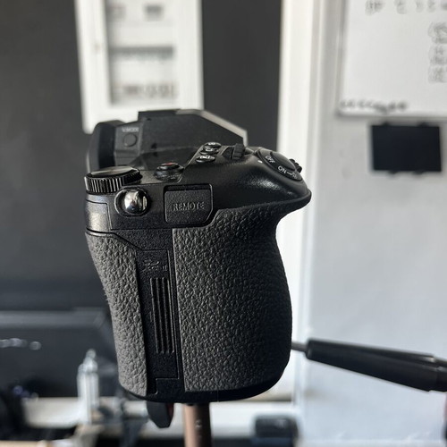Lumix DC-G9 camera like new with 2 batteries and V-Log upgrade