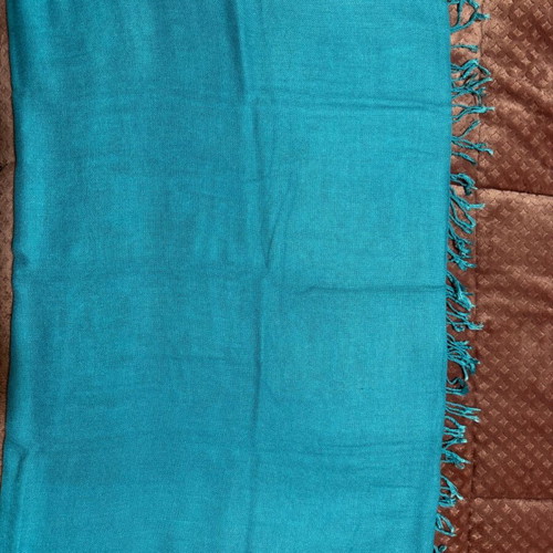 Turquoise pashmina like new