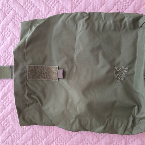Tasmanian Tiger magazine dump pouch