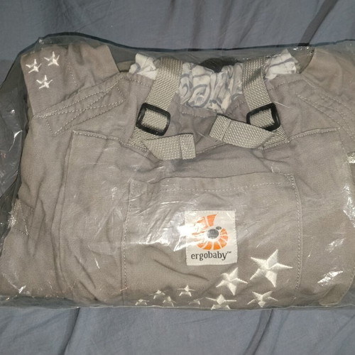 Ergobaby Original Baby Carrier and Organic Infant Insert