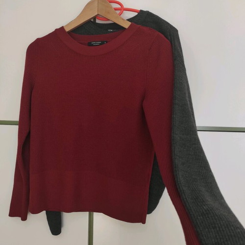 LCW sweaters set of 2, like new, gray and burgundy