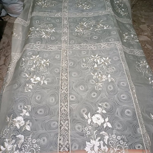 Tablecloth with lace like new 190 × 240 cm