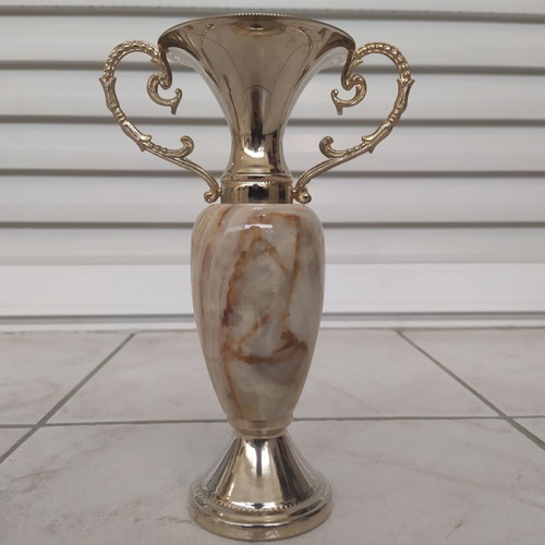 Vintage decorative onyx and brass amphora like new 23cm