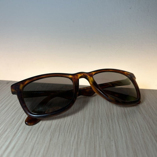 Carrera sunglasses with case and cleaning cloth, beige and brown
