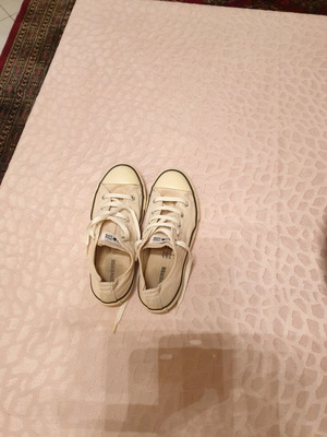 Παιδικά παπούτσια Converse 35, άσπρα, σαν καινούργια