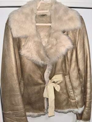 Hugo Boss shearling leather jacket new, beige