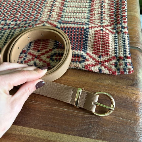 Ζώνη Zara σαν καινούργια, μέγεθος 100 cm, μπεζ