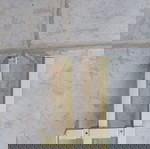  Κουρτινόξυλα 2 σαλονιού χρυσό χρώμα με 2 σιδ/δρομους 2 μέτρα.,2 κρεβ/ρας 1.30μ&μπάνιου .ολα χαρισμα