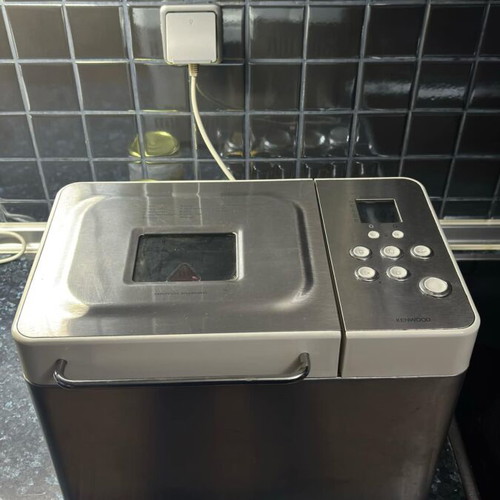 Kenwood BM350 Bread Maker like new, fully functional