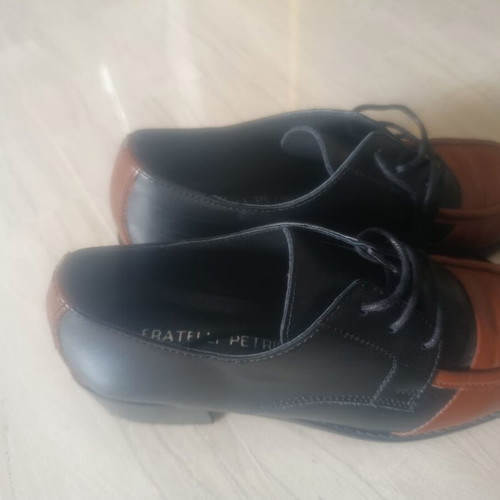 Fratelli Petridi moccasins size 37 like new, two-tone black and brown