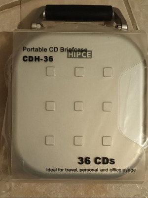 Set of 30 plastic HIPCE cases for 36CD like new