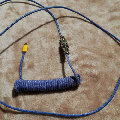 Ducky Premicord Horizon coiled keyboard cable type C to USB A like new