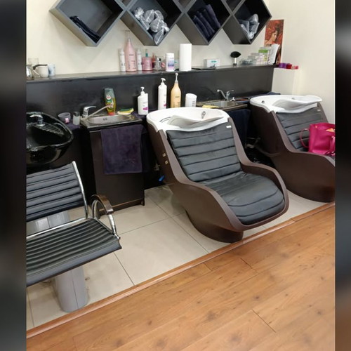 Hair salon for sale in Kallithea, 20 years