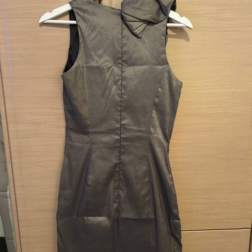 Mini dress olive new, size 6