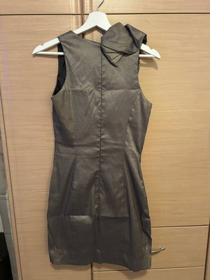 Mini dress olive new, size 6