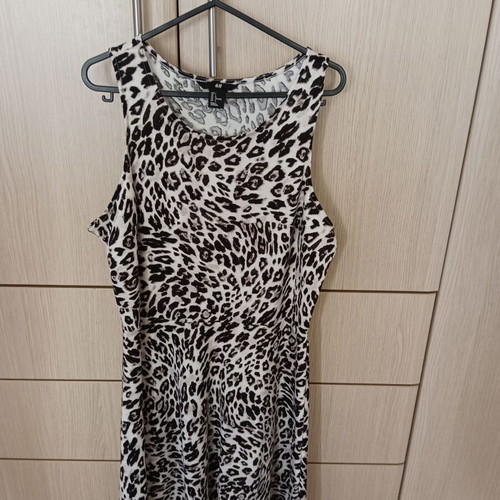 H&M Animal Print Dress like new, size L, beige brown