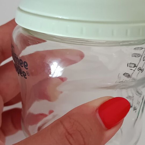 Tommee Tippee Closer to Nature glass bottle 150ml like new