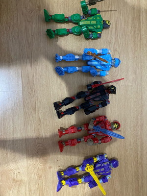 Lego Knights 5 buildable figures like new