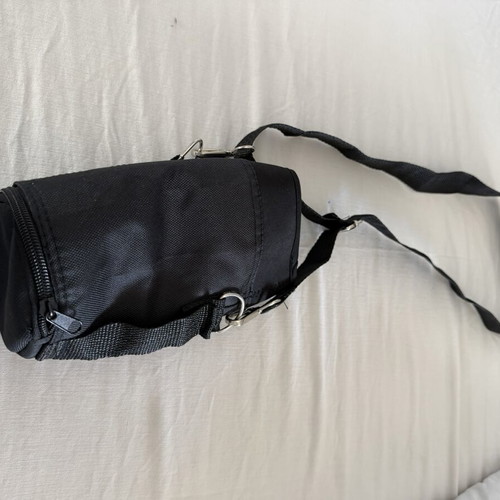 Black thermos cup carrying bag