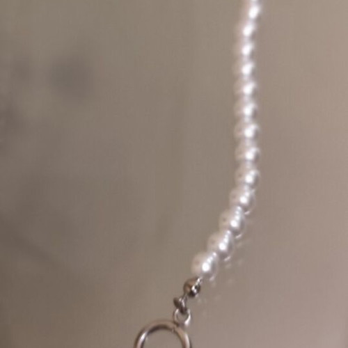 Necklace with white pearls and silver clasp new