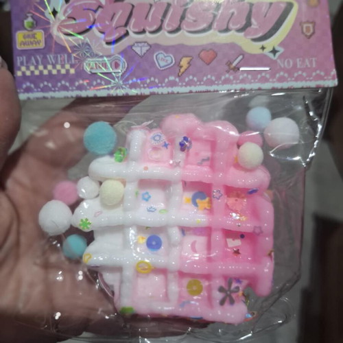 Squishy Waffles new, pack of 20 in display box