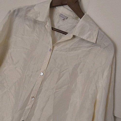 Silk women's shirt used, size large, ecru color