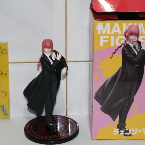 Makima figure Chainsaw Man anime like new