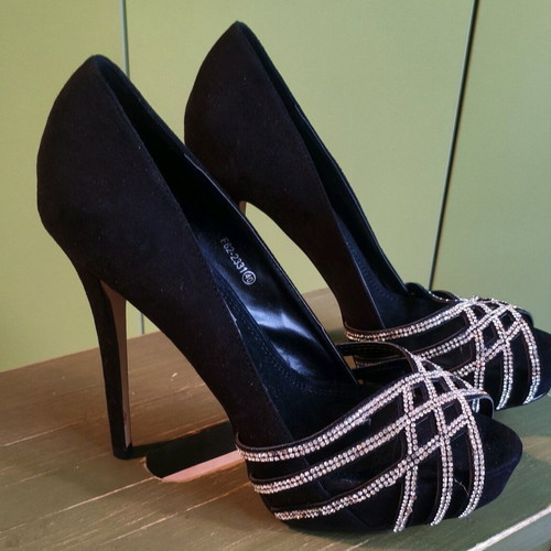 Peep toe black pumps with rhinestones, like new, size 40