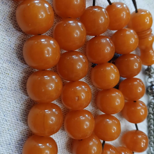 Mastic Worry Beads used, bakelite, vintage metal details