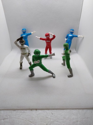 Power Ranger vintage figures made of pvc plastic, like new, pack