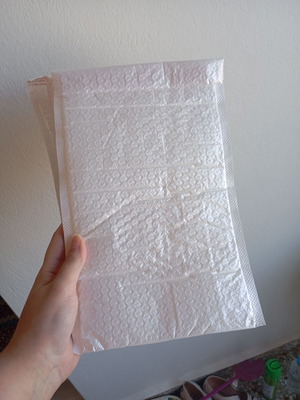 Courier bags pack of 26 white with foam and sticker 15×20 cm new